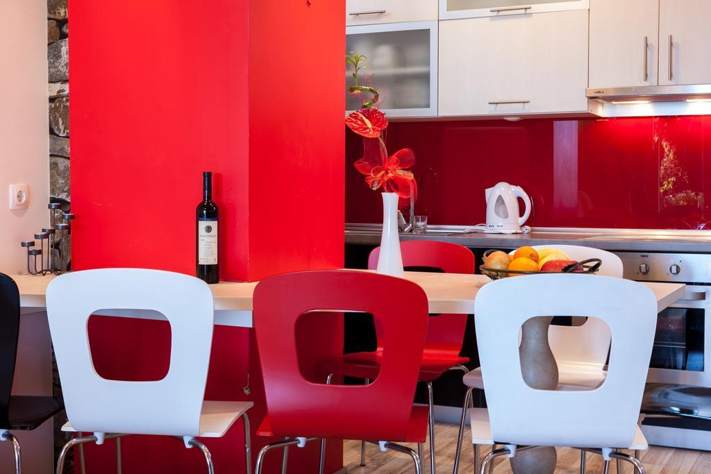 Holiday Home Porat 포드고라 객실 사진